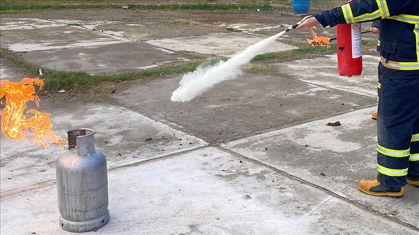 Fahiş fiyat uygulayan yangın tüpü satıcılarına denetim