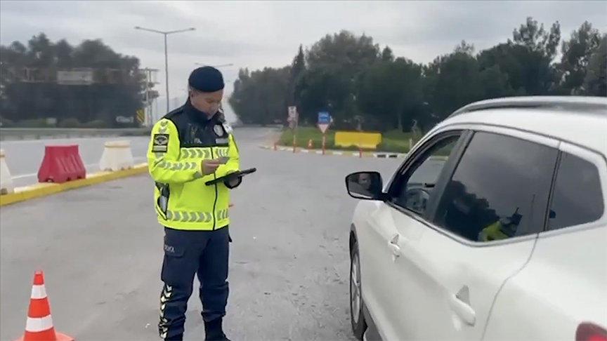 30 günlük trafik denetimi:  135 bin 140 sürücü ve araca işlem yapıldı