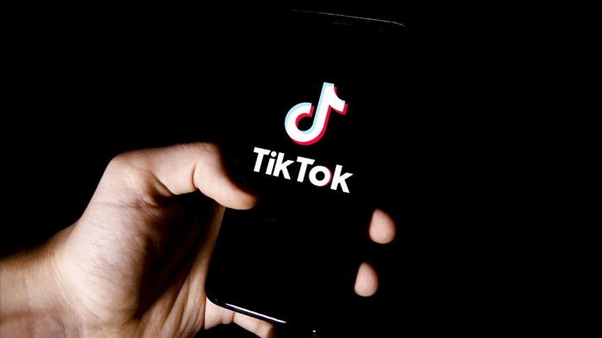 TikTok, Google Play Store ve App Store'a geri döndü