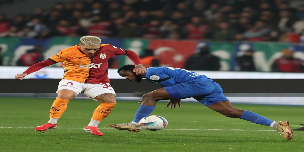 Galatasaray son dakikada yıldızıyla güldü