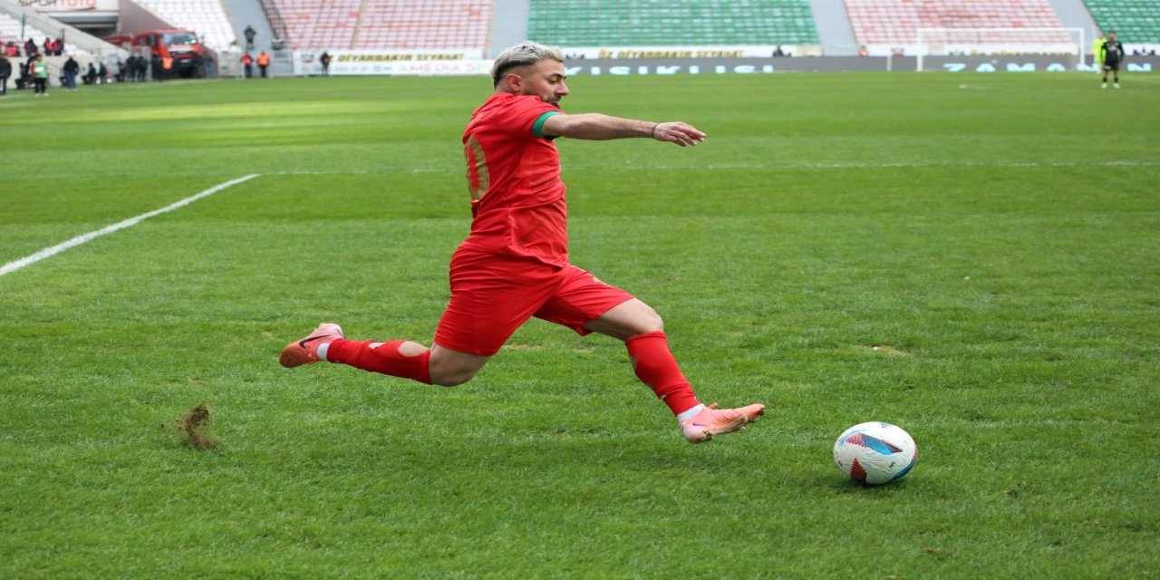 Amedspor'da Çekdar golle döndü