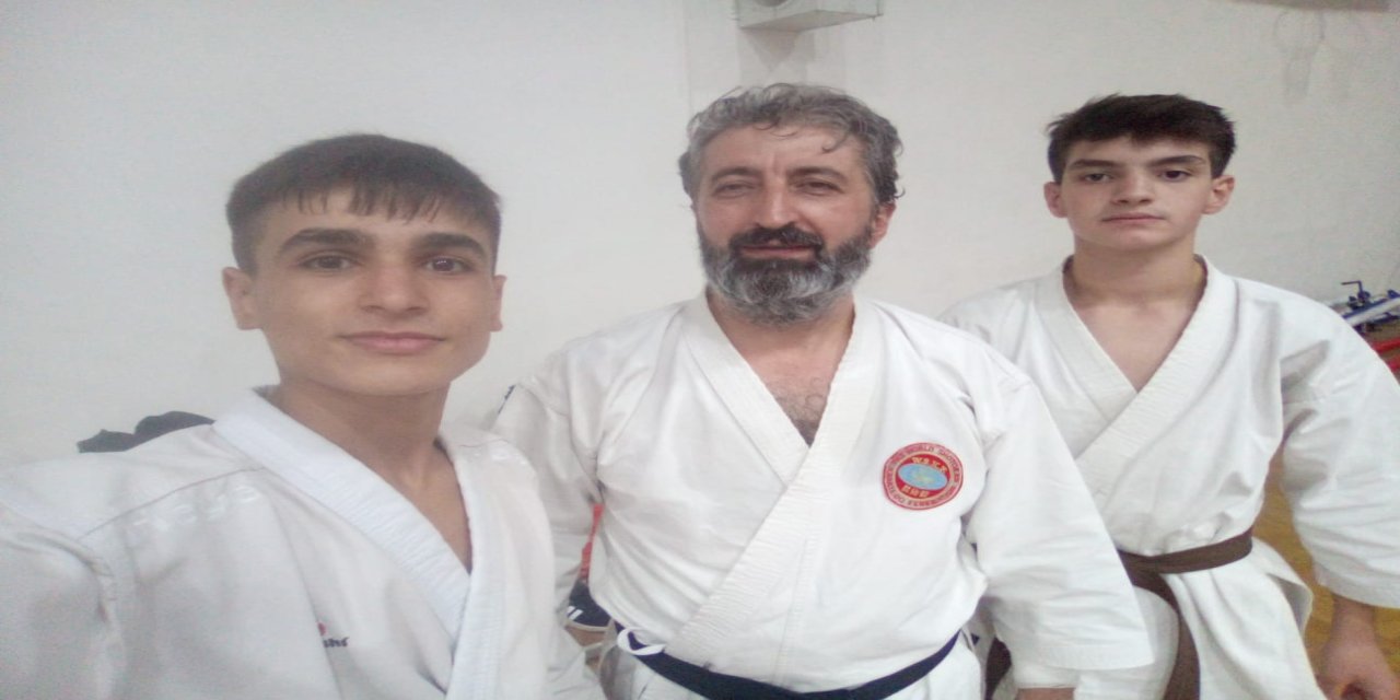 Diyarbakırlı gencin başarısı: İnşaat işçiliğinden Türkiye karate şampiyonluğuna