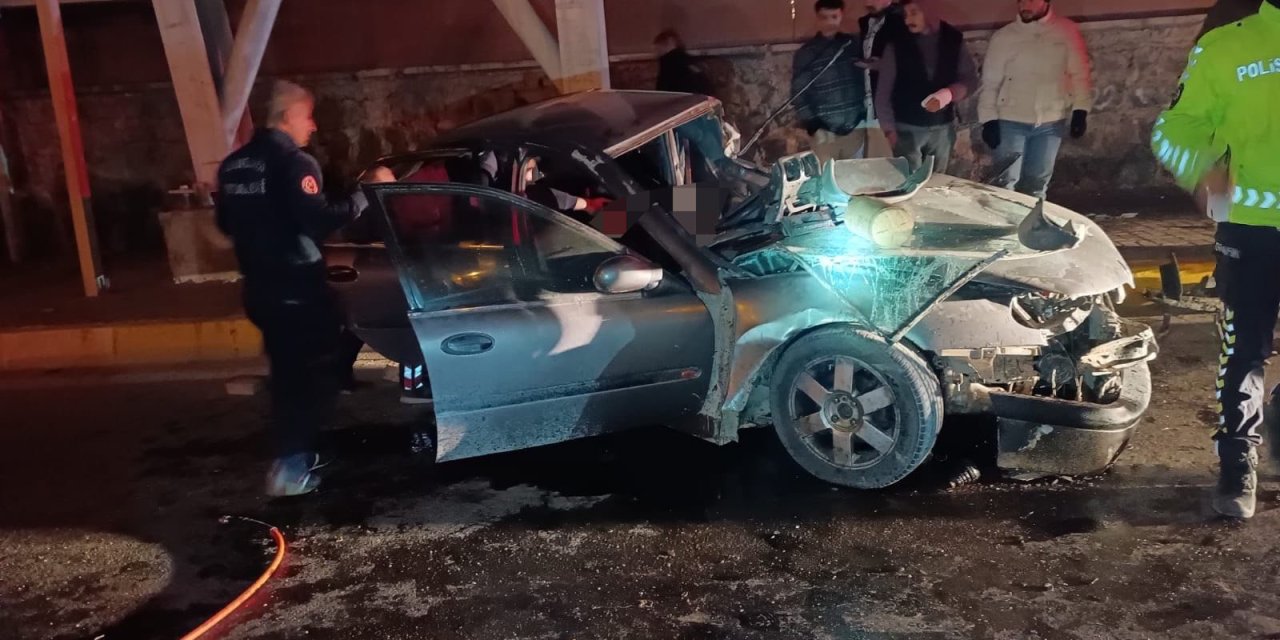 Urfa'da ototmobil devrildi: 1 ölü