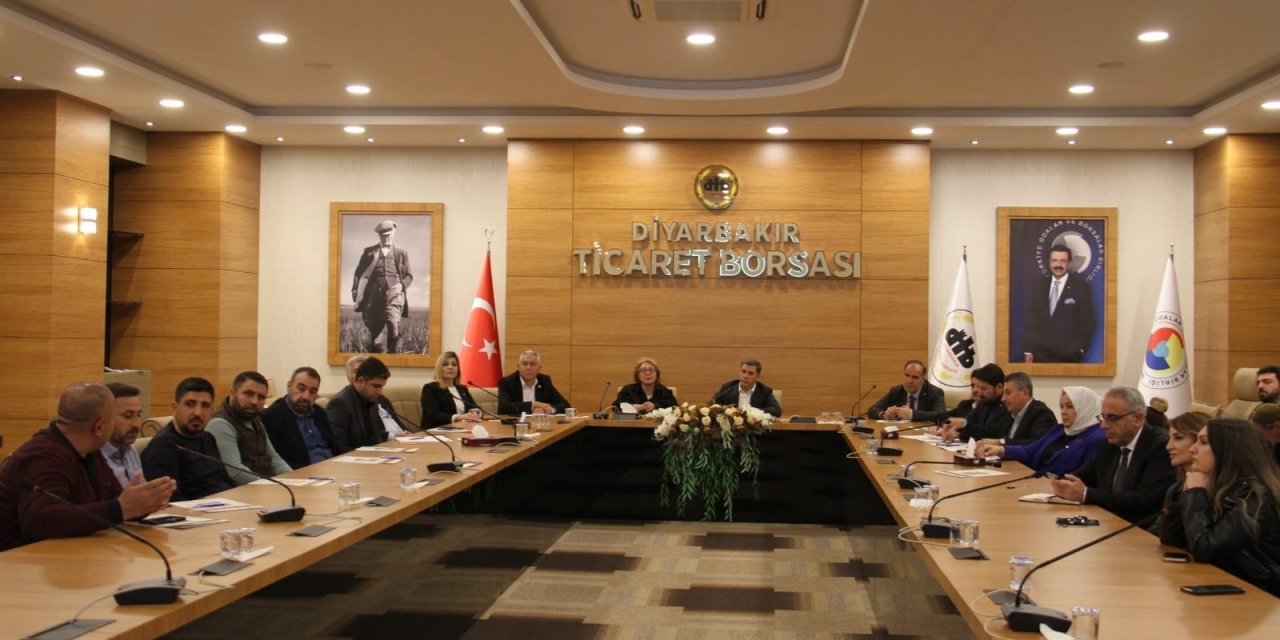 Diyarbakır Ticaret Borsasında destekleme toplantısı