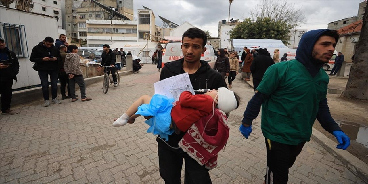 İsrail'in Gazze'ye yönelik hava saldırıları: 5 Filistinli hayatını kaybetti