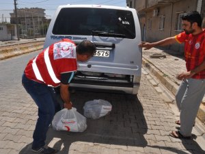 Kızılay’dan Ezidilere yardım