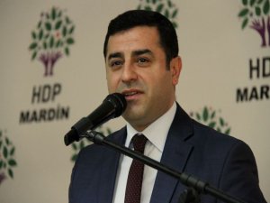 Demirtaş: Vekil seçmeyeceğiz prototip bakanlıklar oluşturacağız