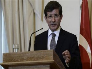 Davutoğlu D-8 toplantısına katılıyor