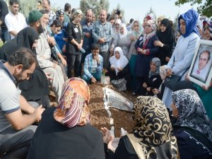 HDP adayı Erol toprağa verildi