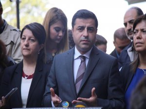 Demirtaş: Ülkede en güvenli şey canlı bomba olmak