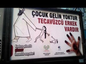 Belediye tartışma yaratan afiş için özür diledi