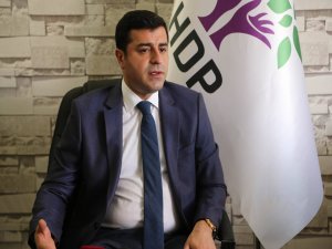 Diyarbakır’da konuşan Demirtaş:Türkiye’nin Anayasa’ya ihtiyacı var