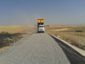 Büyükşehir kırsalda 1150 km yol çalışması yaptı