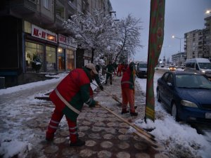 Eş başkan Kışanak çalışmaları denetledi