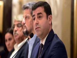 Demirtaş, 'Ayşe Öğretmen'e sahip çıktı