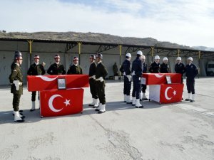 İDİL ŞEHİTLERİ MEMLEKETLERİNE UĞURLANDI