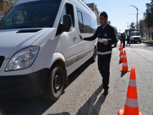 İlçelere yolcu taşıyan toplu taşıma araçları denetlendi