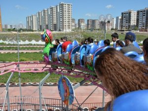 Büyükşehir’den Surlu çocuklar için gezi programı