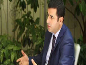 Demirtaş: AKP’de çözülme başladı, artık dikiş tutmaz