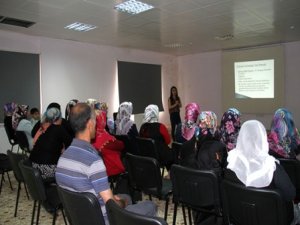 Kaynartepe'de ailelere ihmal-istismar eğitimi