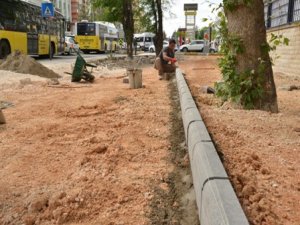 ELAZIĞ CADDESİ’NDEKİ YOL GENİŞLETME ÇALIŞMALARI DEVAM EDİYOR