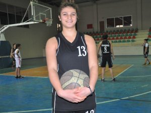 Bağlar Belediyesi’nden Milli Takıma Bir Basketbolcu Daha Gidiyor