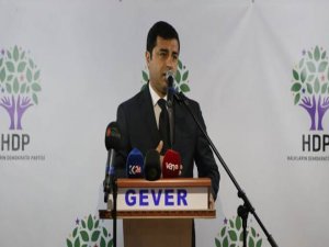 Demirtaş: Herkesi Yüksekova ile dayanışmaya çağırıyorum