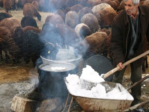 Kar eriterek “su çilesine” çara olmaya çalışıyorlar!