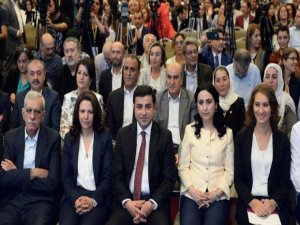 HDP, Demirtaş ve Yüksekdağ başkanlığında toplandı