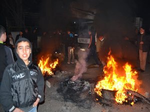 Batman'da elektrik trafosu ateşe verildi