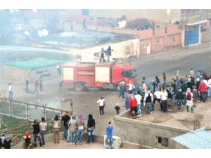 Rojava eylemine polis müdahalesi