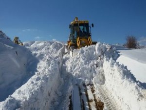 155 mahallede bin 480 km yol kardan temizlendi