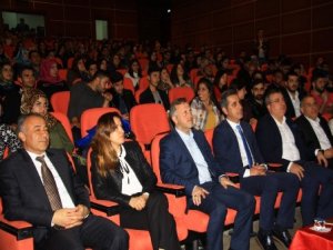 DÜ’de ‘Önce Kendini Yönet’ konferansı