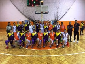 Bağlar'ın kadın basketbol takımı Anadolu Şampiyonasına katılacak