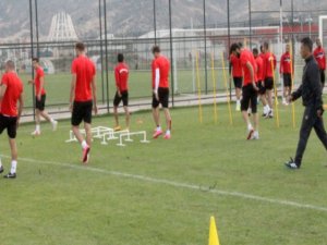 Diyarbekirspor'da üç futbolcu sakatlandı