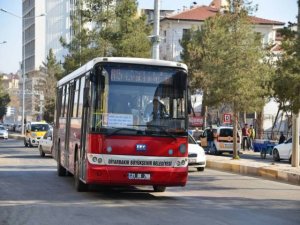 Toplu taşıma seferleri arttırıldı