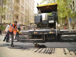 Lise Caddesinin sokakları asfaltlanıyor