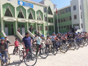 Ahmedi Hani Ortaokulu'nda bisiklet şenliği