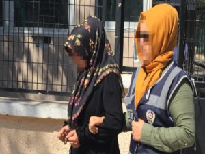 Eşini uyurken bacağından vuran 4 çocuk annesi tutuklandı