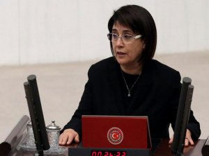 Zana: İnanmadan yemin etmenin hiçbir dinde, ahlakta, inançta yeri yoktur