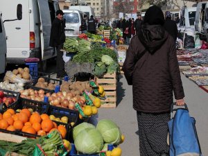 Zamlar esnafın satışını düşürdü