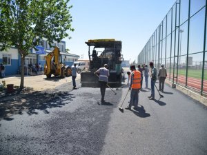 Seyrantepe Spor Kompleksi’nin bahçesi asfaltlandı