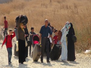 25 bin Suriyeli bayram için ülkesine gitti