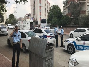 Karakola bombalı saldırı girişimi: 1 kişi öldürüldü