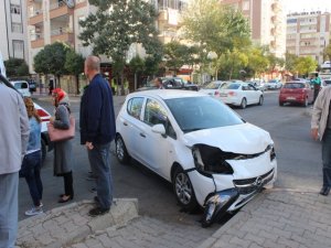 Bu caddede neler oluyor!