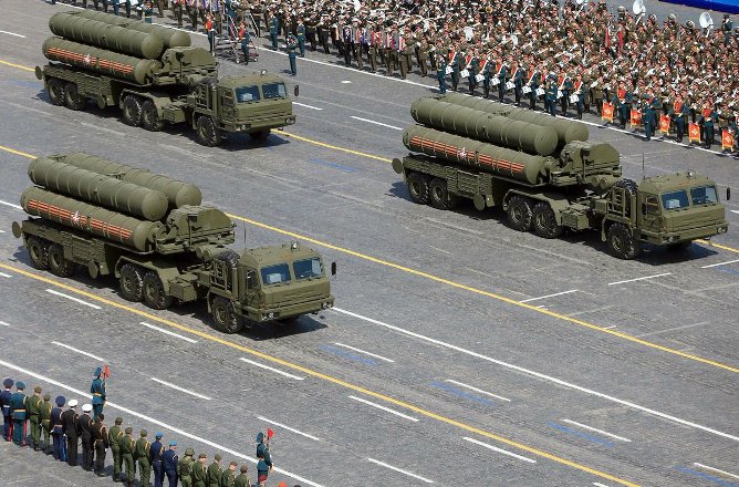 Türkiye, Rusya’dan 2.5 milyar dolara 4 adet S-400 satın aldı