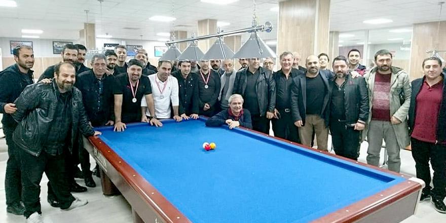 Bilardo şampiyonu Erkan Aktı oldu