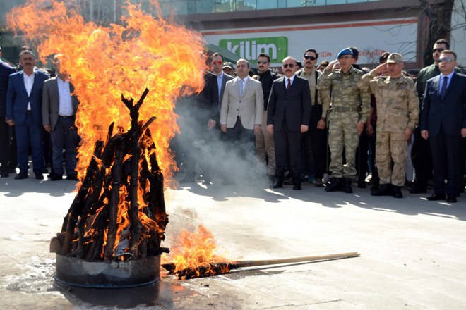 Siirt'te newroz kutlaması