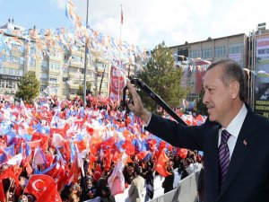 Başbakan Erdoğan  ” On yıl önce nasıl bir Türkiye vardı?