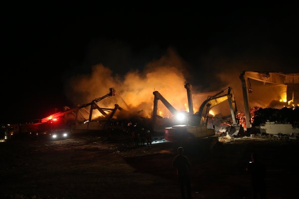 Yangın riski engelli bakım merkezini tahliye ettirdi